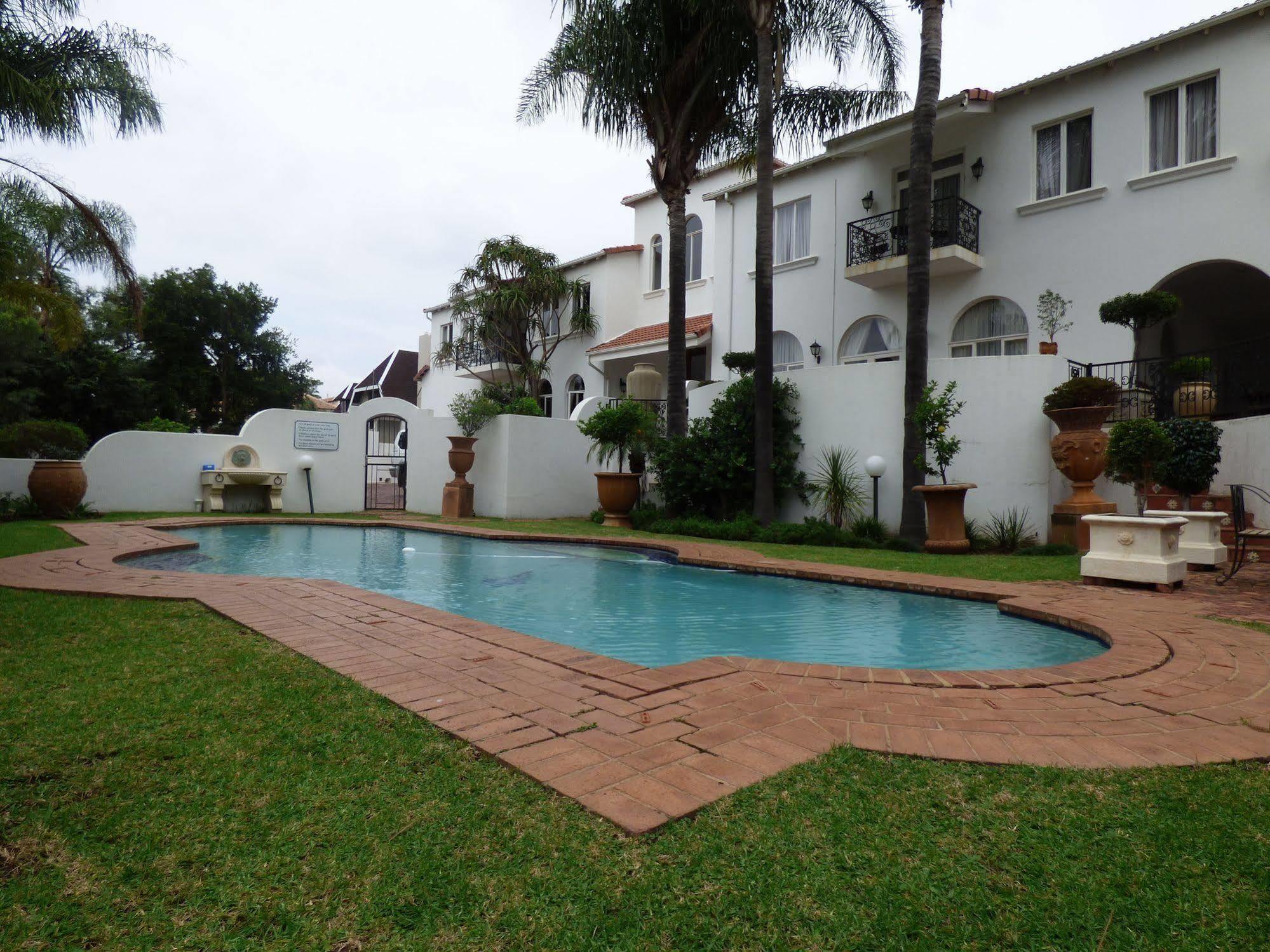 Capital House Boutique Hotel Pretoria-Noord Εξωτερικό φωτογραφία