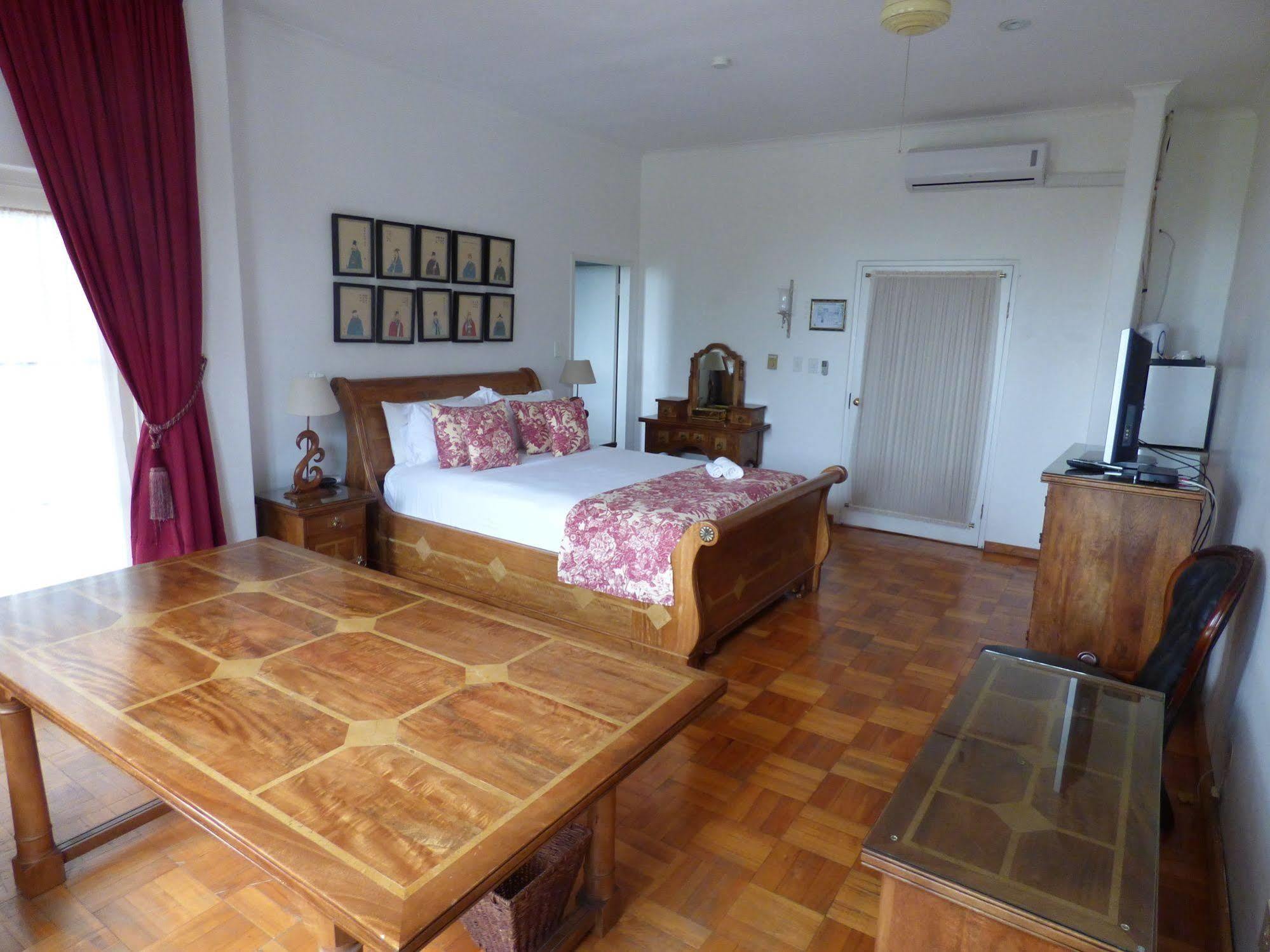 Capital House Boutique Hotel Pretoria-Noord Εξωτερικό φωτογραφία