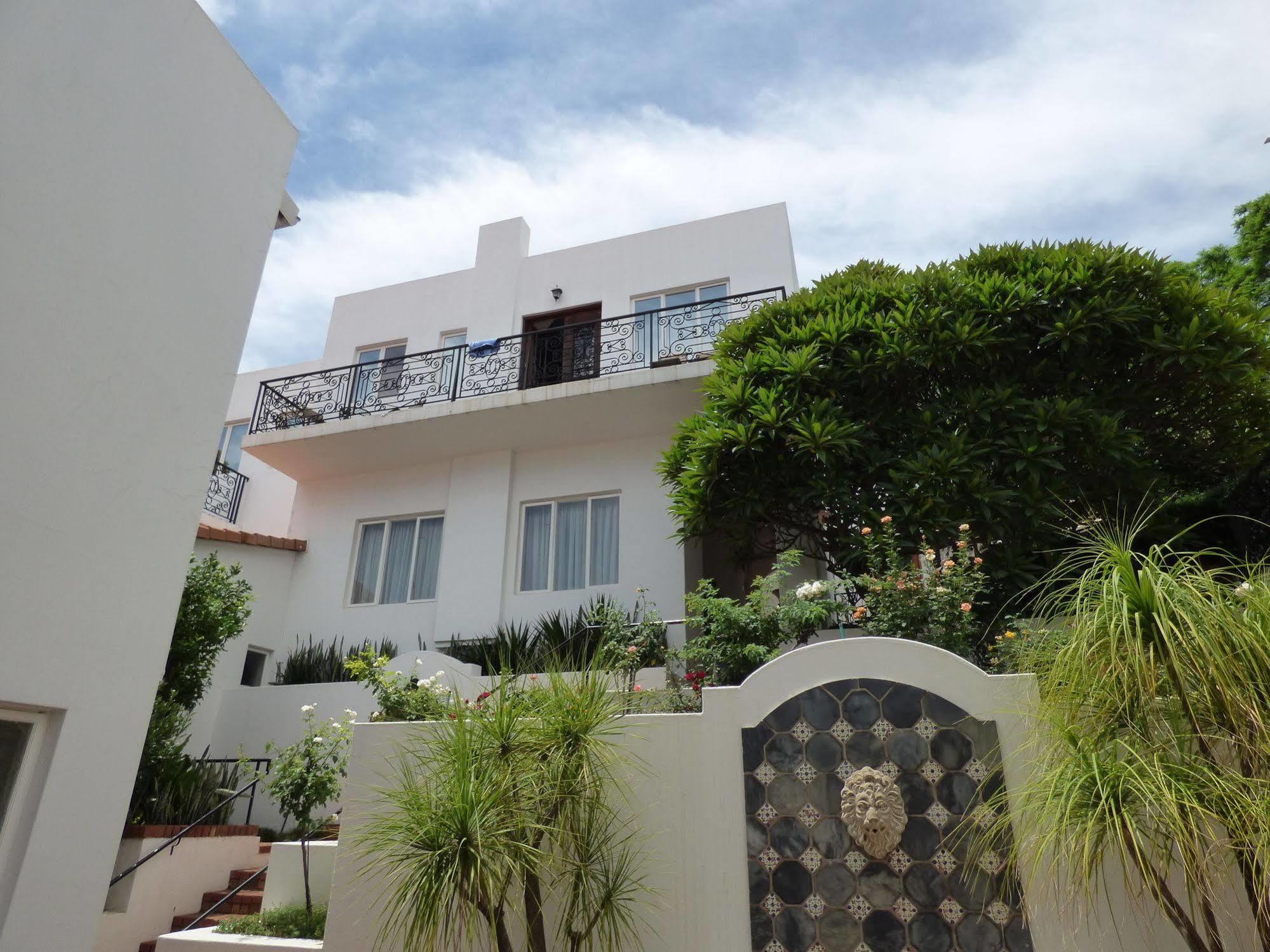 Capital House Boutique Hotel Pretoria-Noord Εξωτερικό φωτογραφία