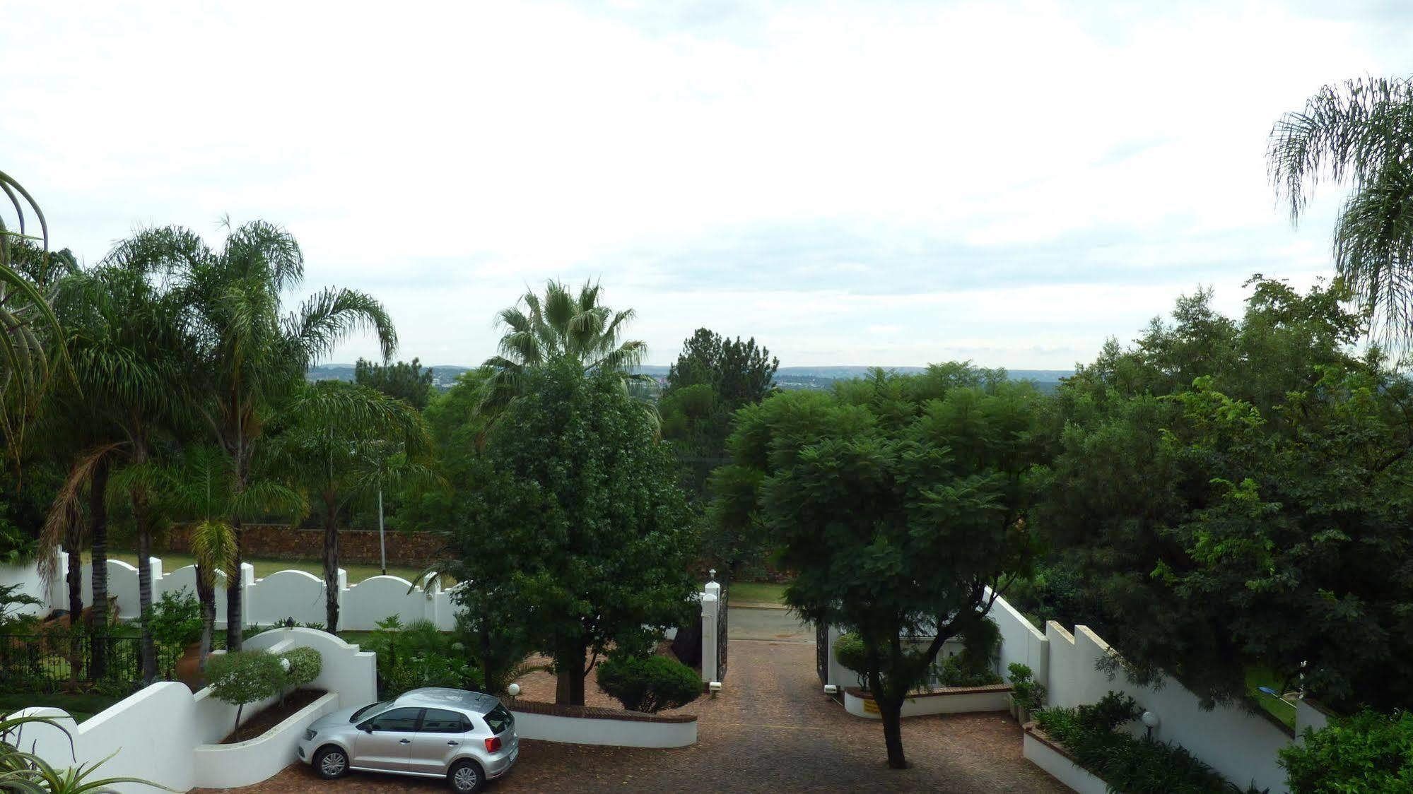 Capital House Boutique Hotel Pretoria-Noord Εξωτερικό φωτογραφία